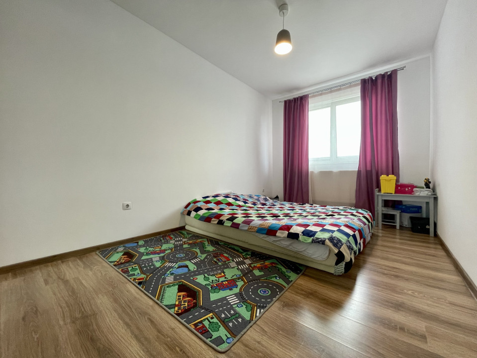 Comision 0%! 66mp, 3 camere, 2 băi, balcon 12mp, lift și parcare