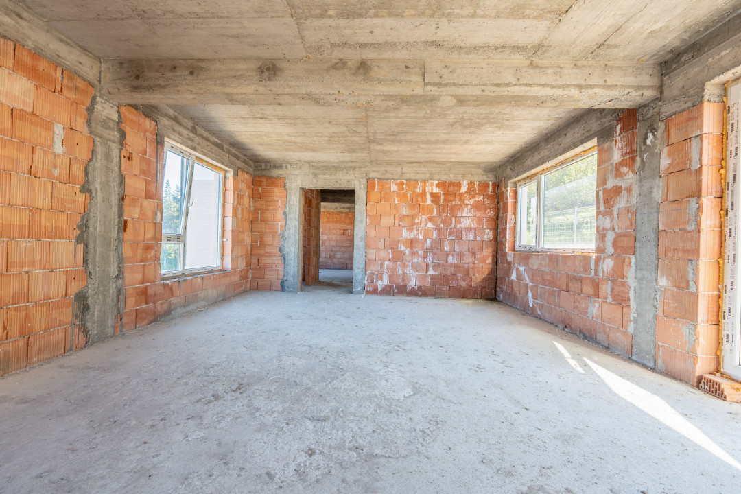 COMISION 0% -Duplex modern cu terasă și curte – Florești, zona Cetății