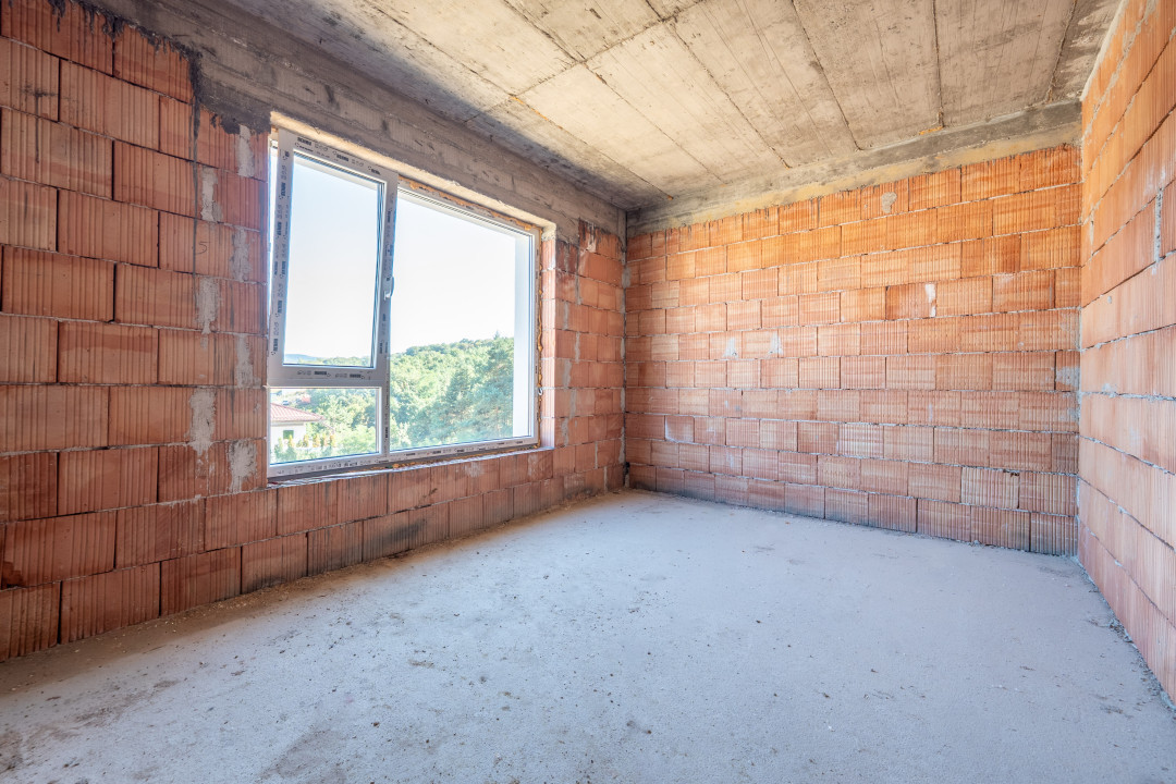 COMISION 0% -Duplex modern cu terasă și curte – Florești, zona Cetății