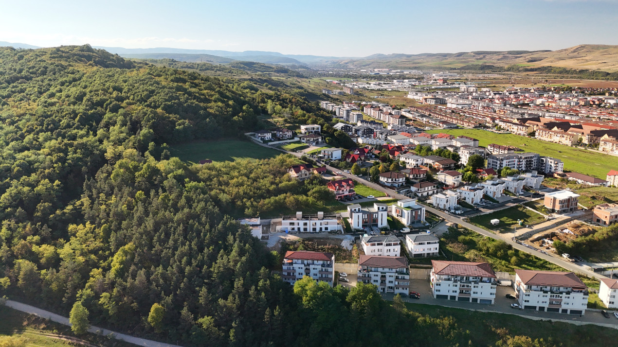 COMISION 0% -Duplex modern cu terasă și curte – Florești, zona Cetății