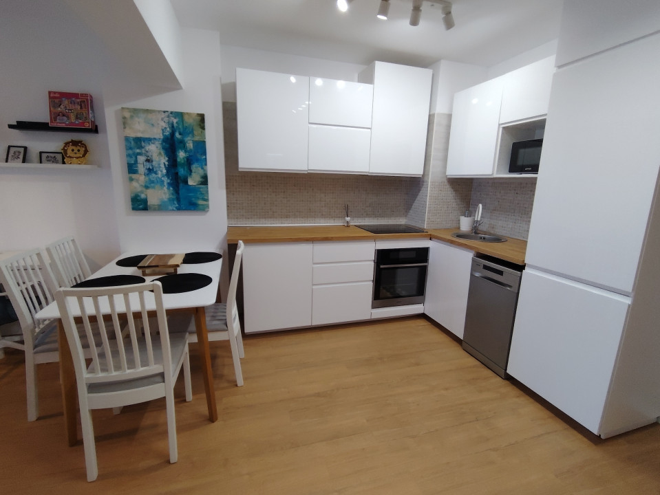 Apartament de inchiriat in Viva City, parcare inclusa