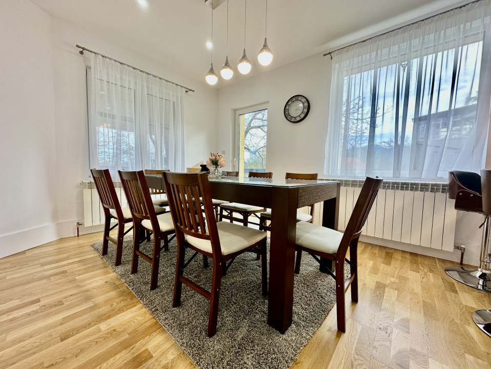 Vilă de lux cu vedere la Munții Bucegi, aproape de Castelul Bran, COMISION 0%!!