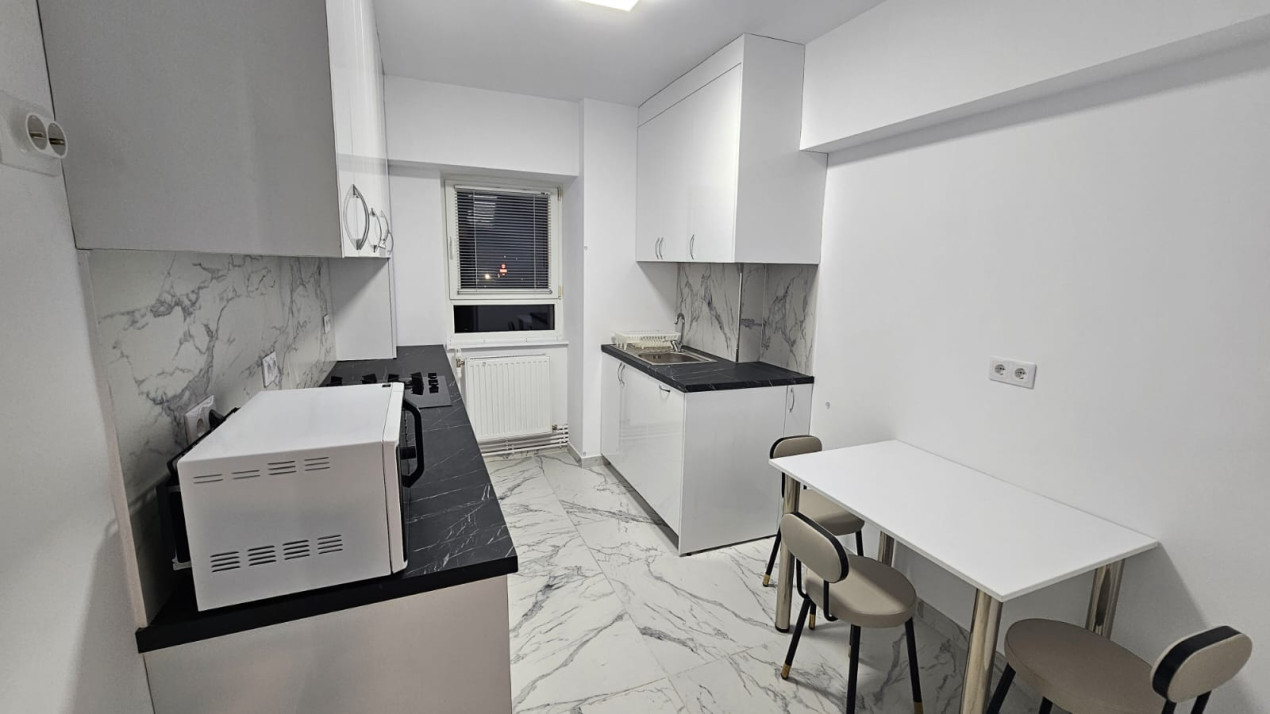 Apartament modern, renovat, 3 camere, zona spitalului de recuperare, Zorilor