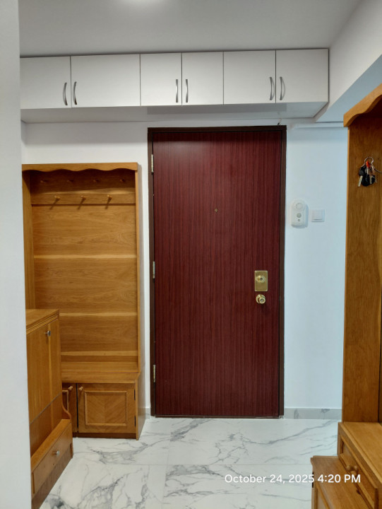 Apartament modern, renovat, 3 camere, zona spitalului de recuperare, Zorilor