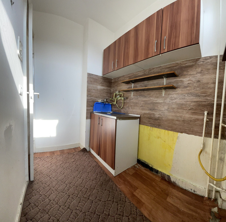 Garsonieră 28mp decomandată și balcon lângă Big