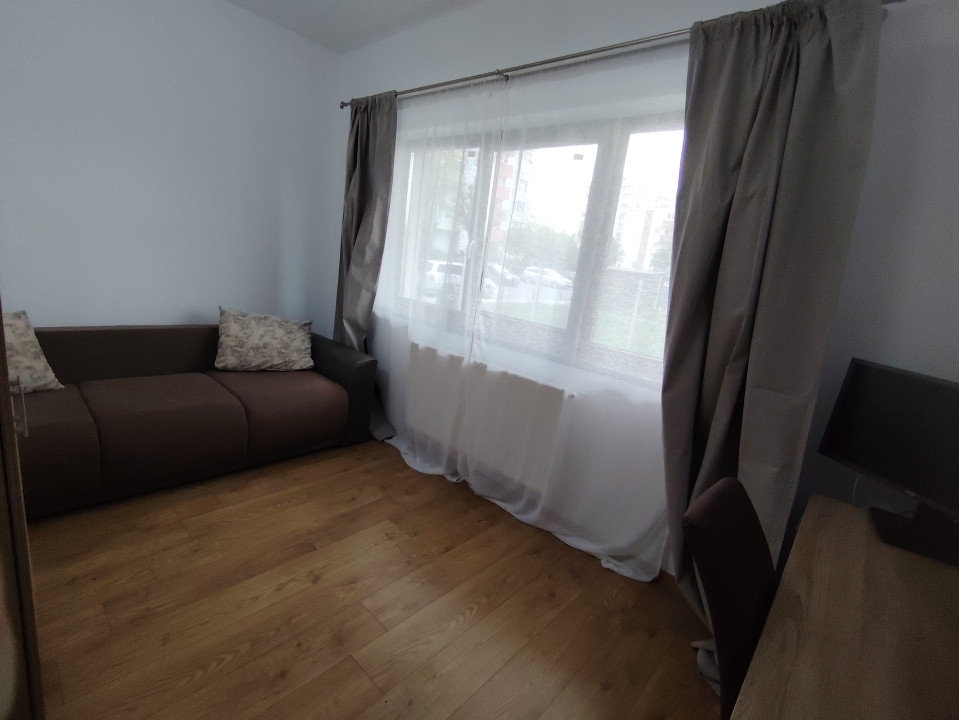 Apartament de închiriat, zona foarte linistita