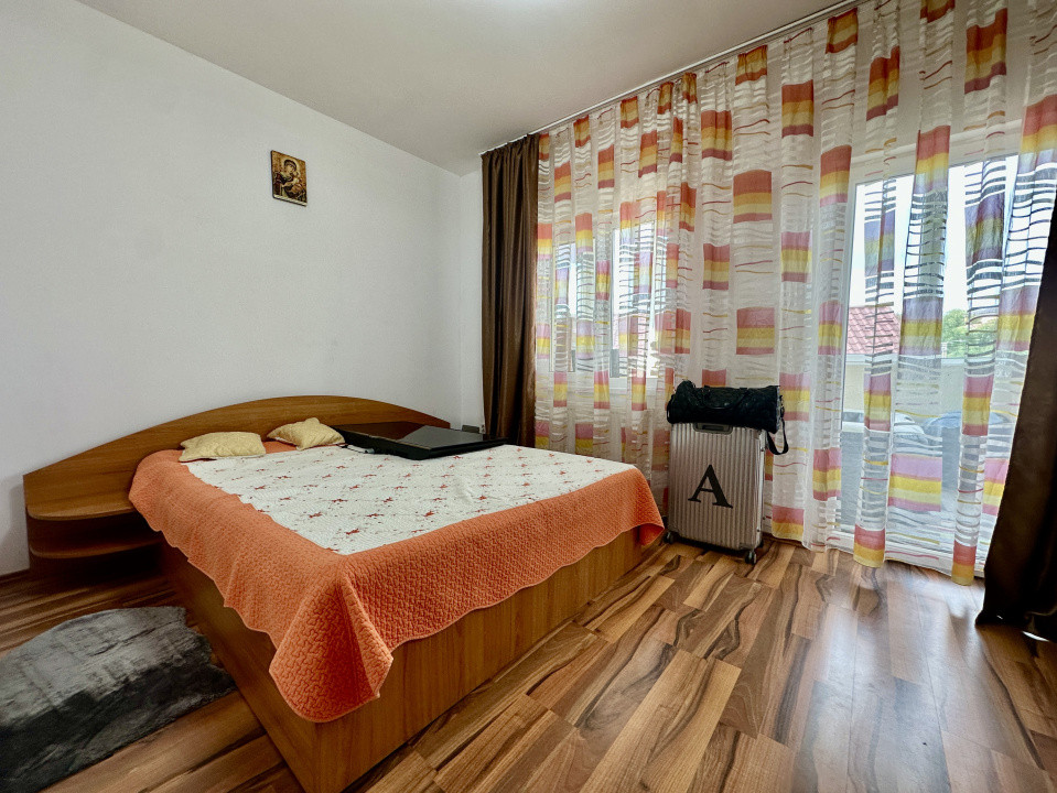Casă spațioasă și modernă cu curte înierbată în Feleacu