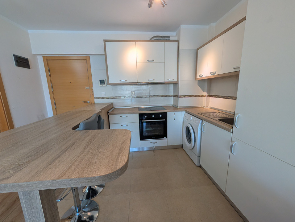 Apartament cu 2 camere, mobilat si utilat modern, in Viva City