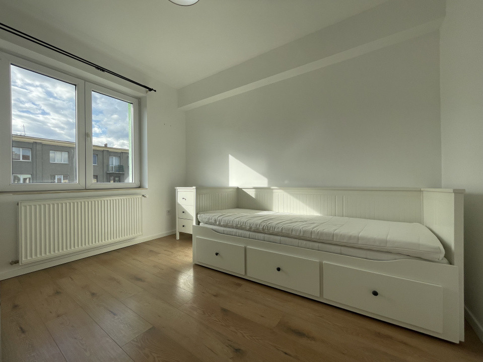 Apartament 3 camere renovat pe str. Horea