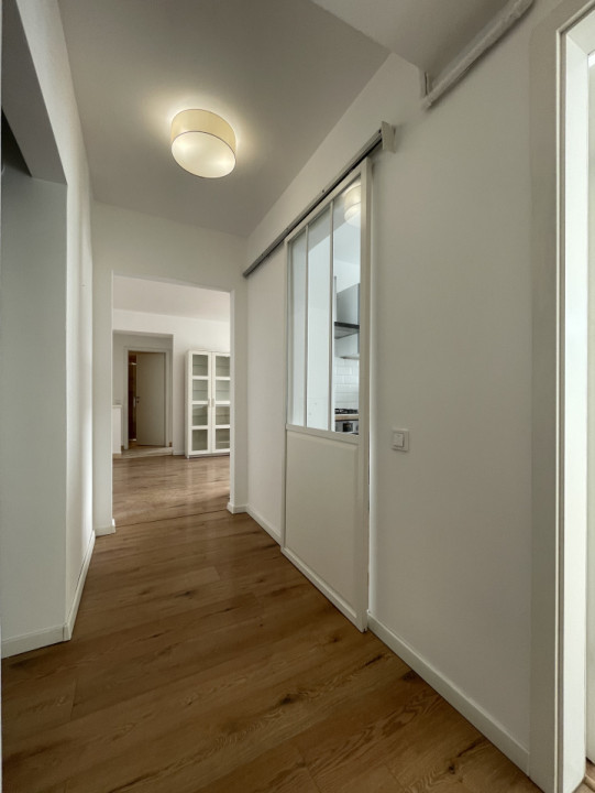Apartament 3 camere renovat pe str. Horea