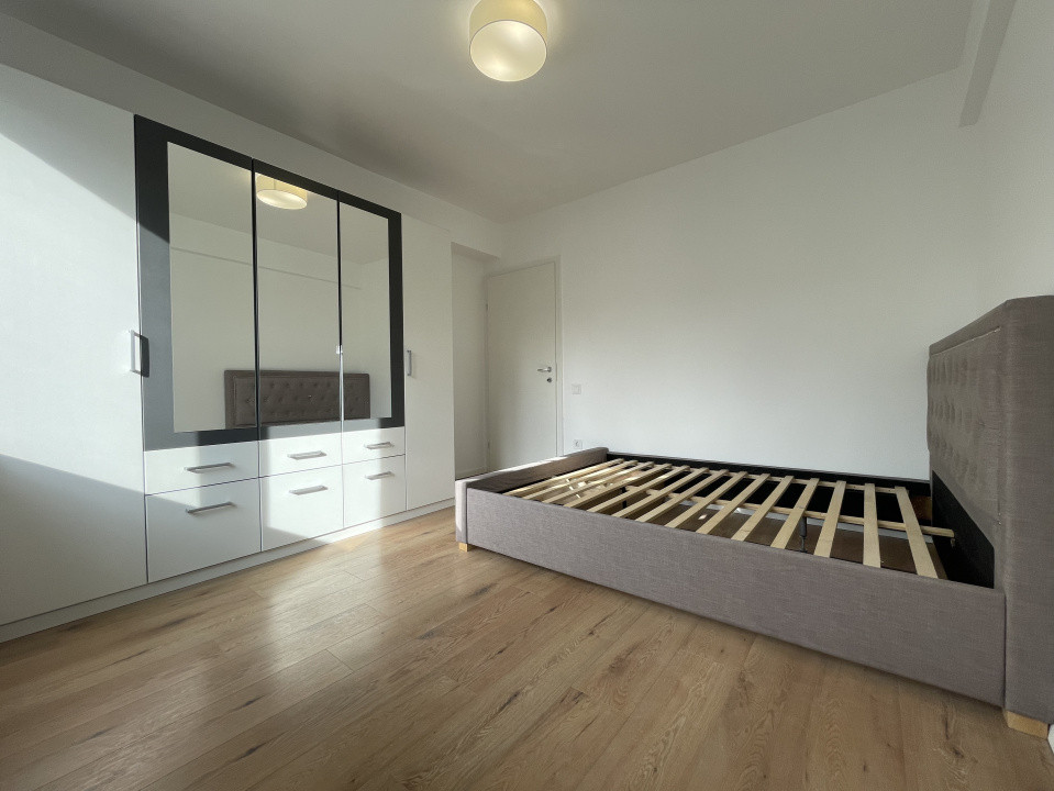 Apartament 3 camere renovat pe str. Horea