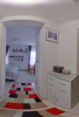Casa individuala alipita cu priveliste, zona Polus / Vivo