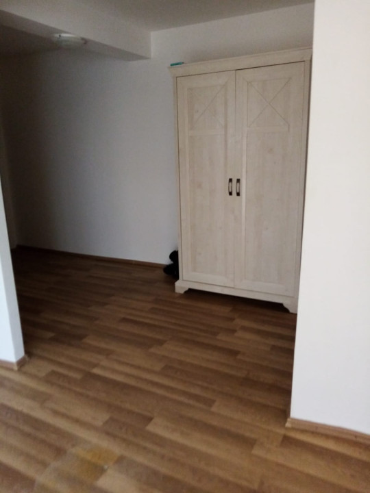 Apartament cu 2 camere, zona VIVO / Polus