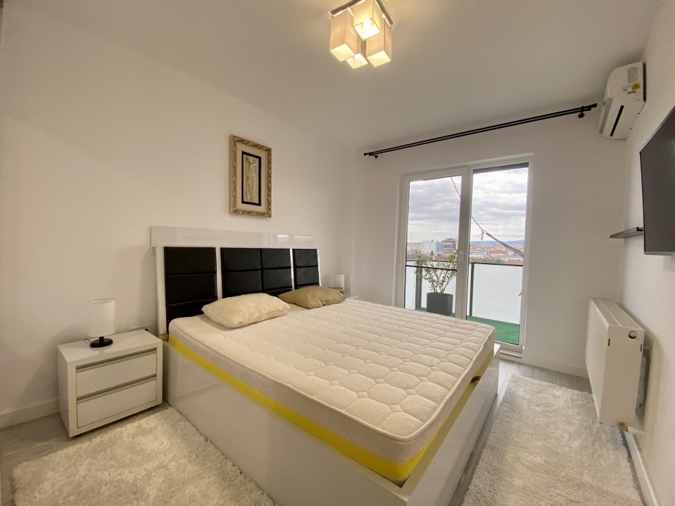 Apartament 3 camere de LUX cu terasa, BBQ, spatios si luminos -  Centru