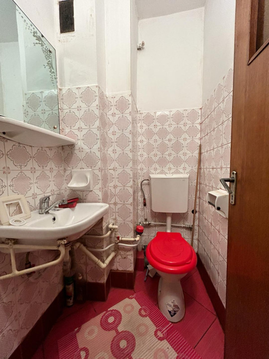 Apartament de vanzare cu 3 camere, zona Kaufland, Manastur, Cluj-Napoca