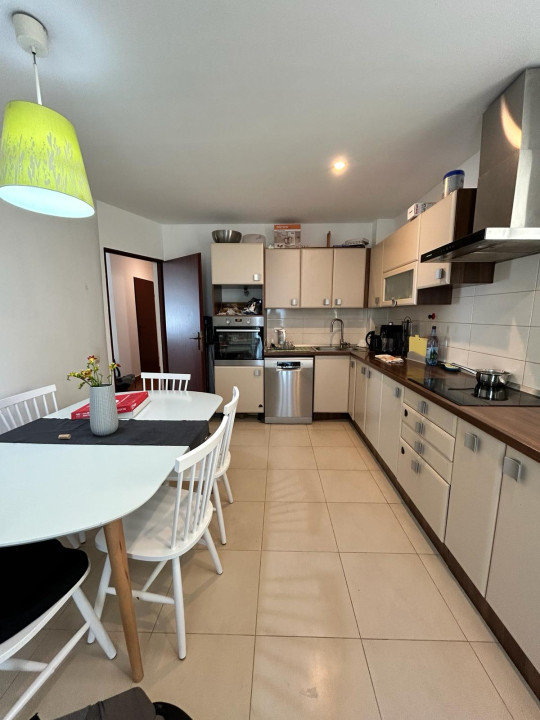 Apartament de vanzare 3 camere  spatios si modern, Manastur, Cluj-Napoca 