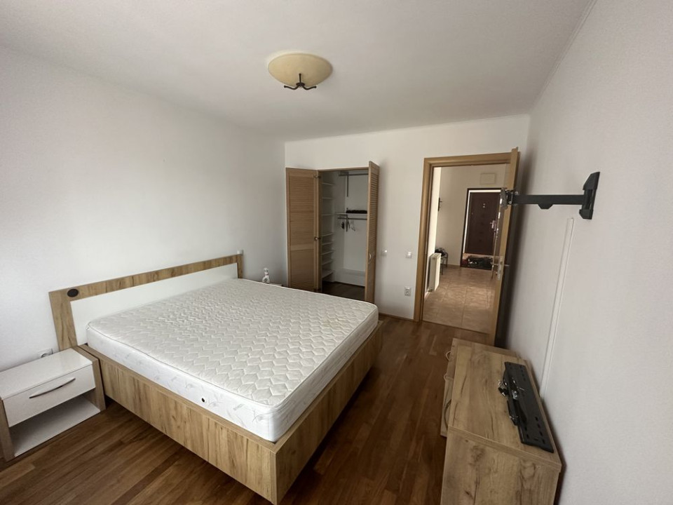 Apartament modern cu 2 camere zona Trifoiului