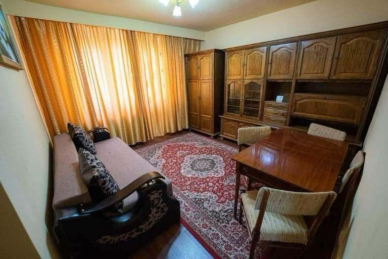 Apartament de inchiriat 3 camere, zona str Mehedinti, La Terenuri, Manastur