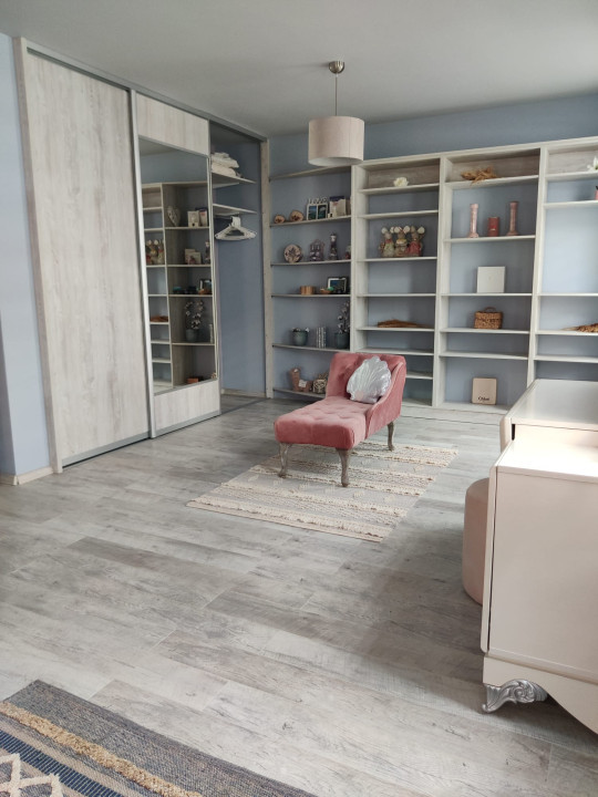 APARTAMENT LA CASĂ, 150MP, CURTE SPAȚIOASĂ, PARCARE -EUROPA