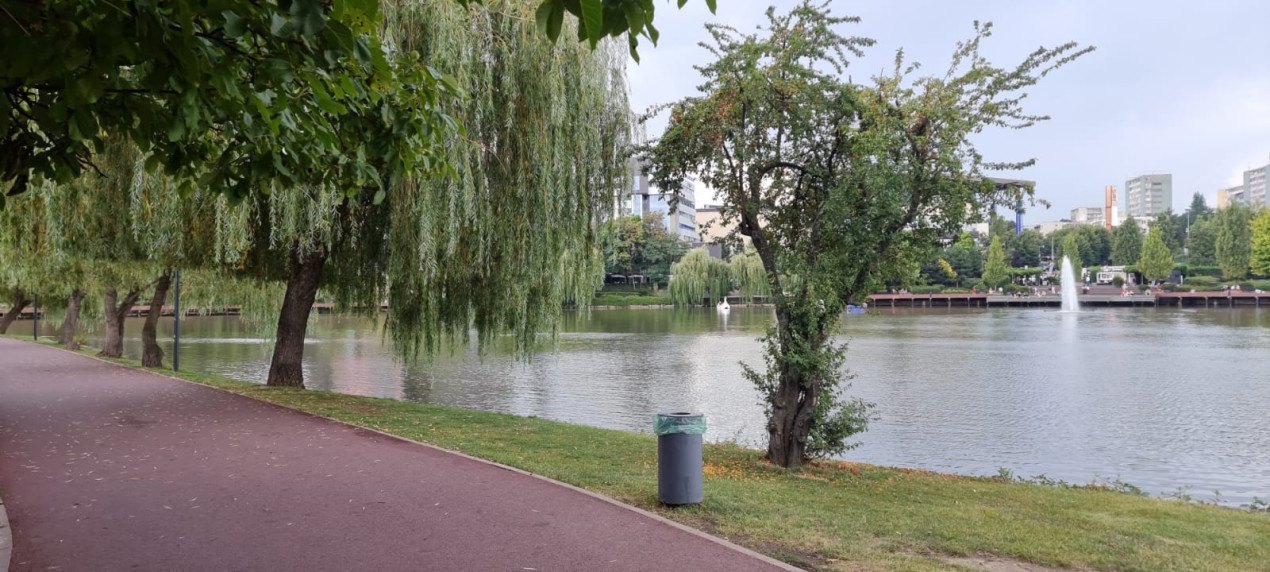 Teren, vedere spre Lacul Gheorgheni - Iulius Mall