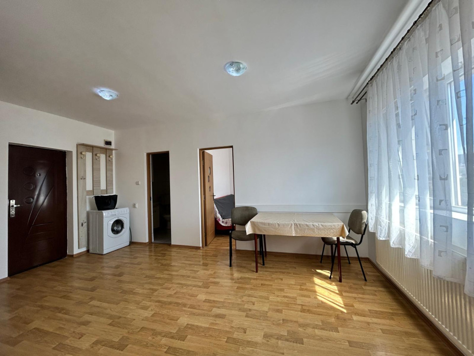 Apartament 2 camere de vanzare, str.Gheorghe Doja, Floresti, 