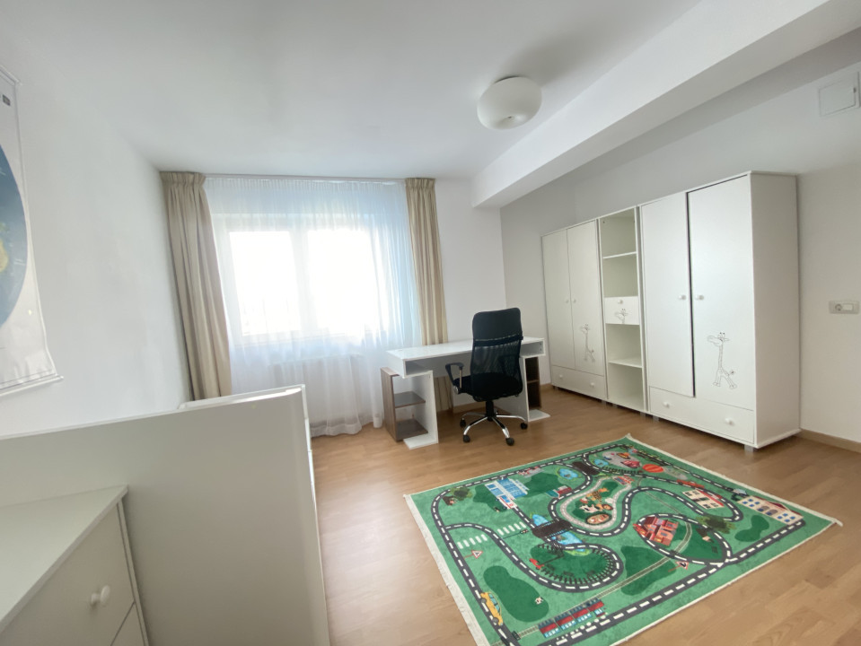 Inchiriere apartament de Lux la 1 min de Iulius Mall, 3 camare, view