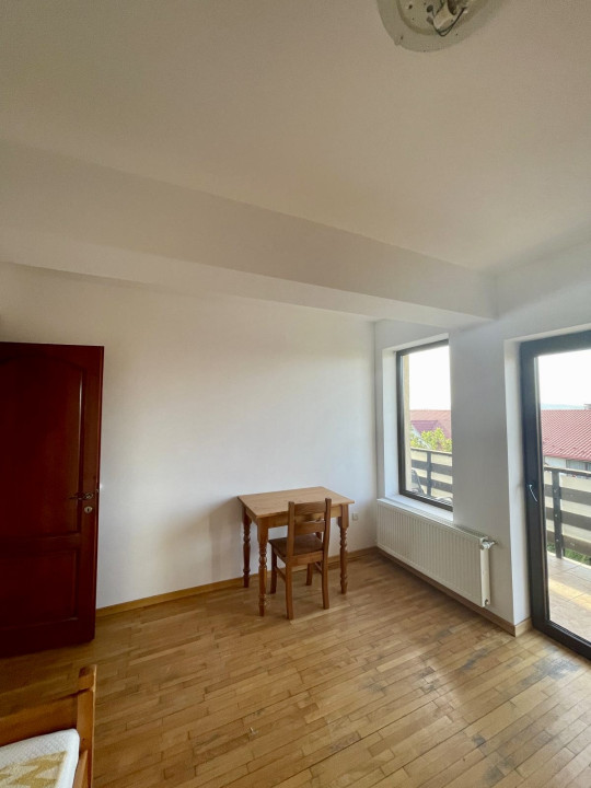 Apartament cu 3 camere de închiriat în cartierul Europa