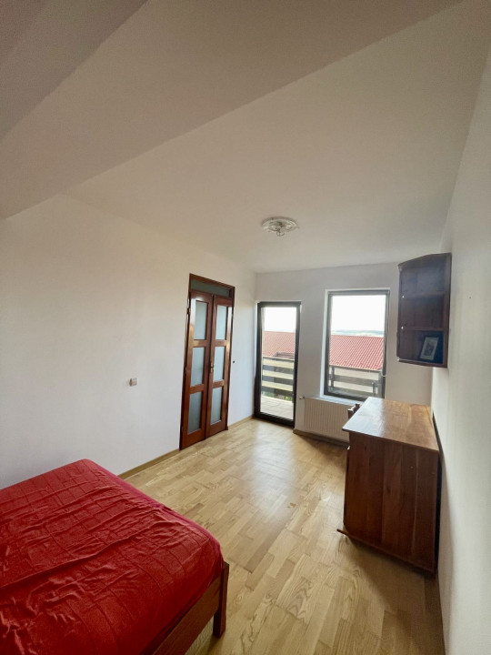 Apartament cu 3 camere de închiriat în cartierul Europa