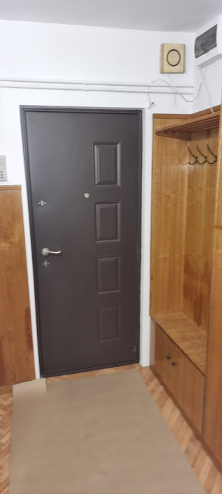 Apartament, 3 dormitoare decomandate, bucatarie si  doua bai, Marasti