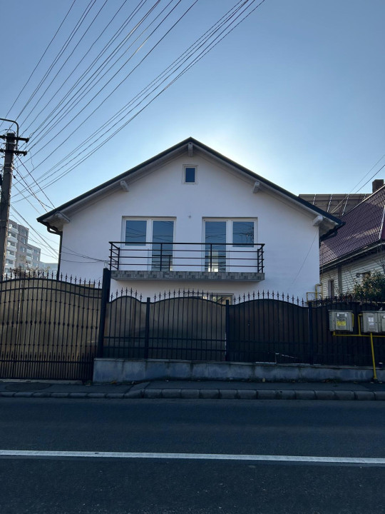 Casa de inchiriat cu 6 camere, Marasti,aproape de Iulius Mall, Cluj-Napoca