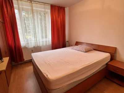 Apartament de inchiriat 3 camere, langa Parcul Centra, zona centrala,Cluj-Napoca