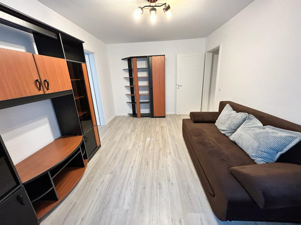 Apartament de inchiriat cu 2 camere, zona McDonald s , Manastur, Cluj-Napoca