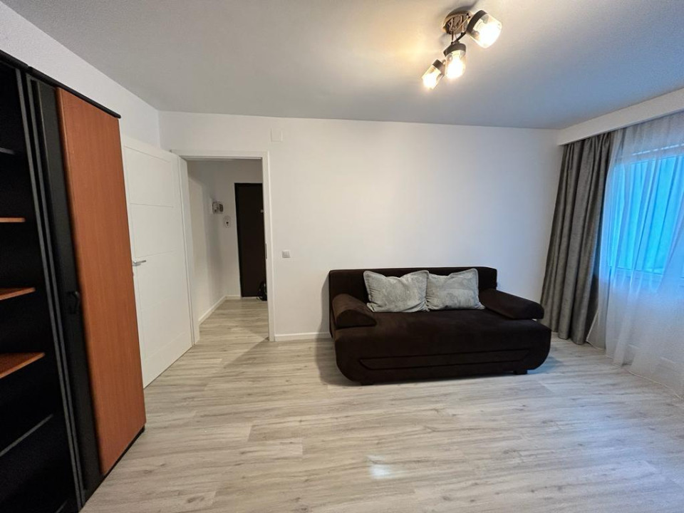 Apartament de inchiriat cu 2 camere, zona McDonald s , Manastur, Cluj-Napoca