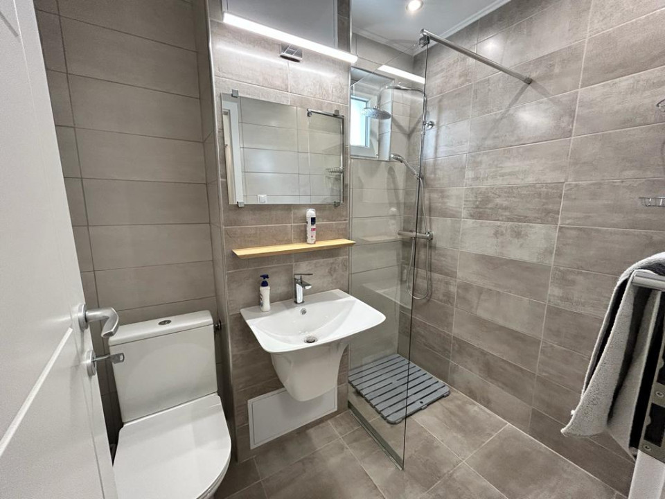 Apartament de inchiriat cu 2 camere, zona McDonald s , Manastur, Cluj-Napoca