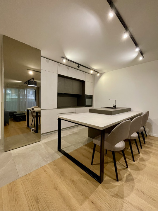 Apartament 2 camere, dressing și balcon 11mp