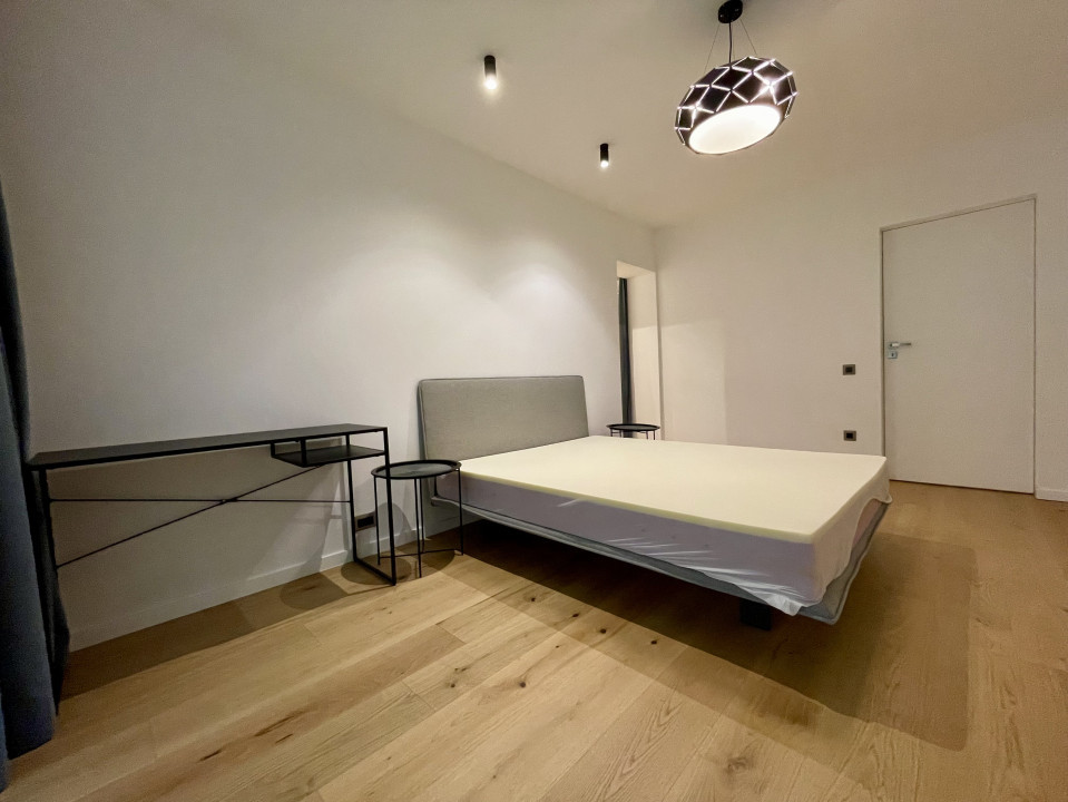 Apartament 2 camere, dressing și balcon 11mp