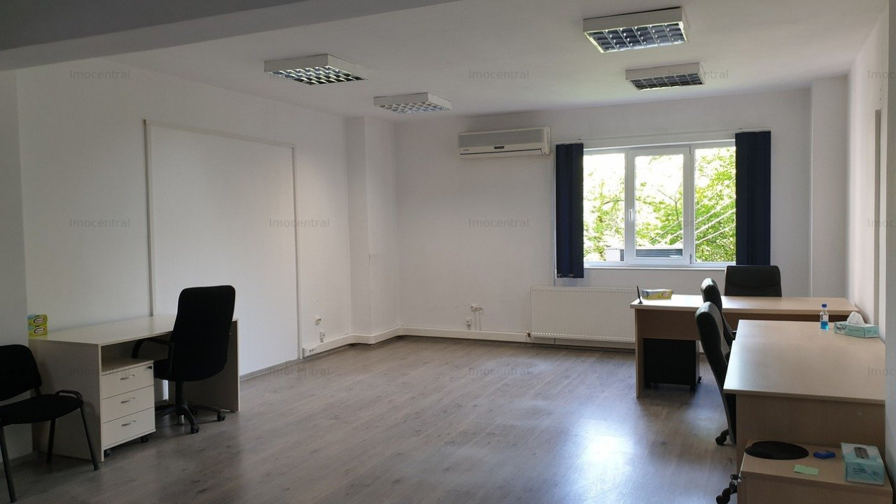 Spațiu birouri 200 mp + terasa 30 mp + 2 parcări