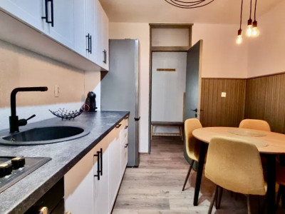 Închiriere apartament 3 camere – complet mobilat și utilat – Zorilor