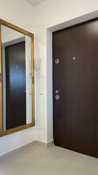 Inchiriere apartament ultrafinisat cu terasa si loc de parcare