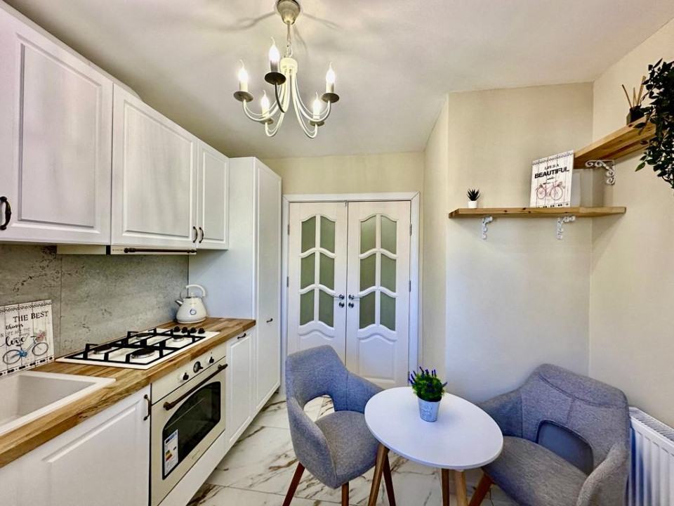 Apartament 3 camere – 78 mp – Brâncuși – renovat complet – 950 €/lună