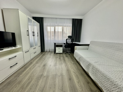 Apartament modern, renovat, 3 camere, zona spitalului de recuperare, Zorilor