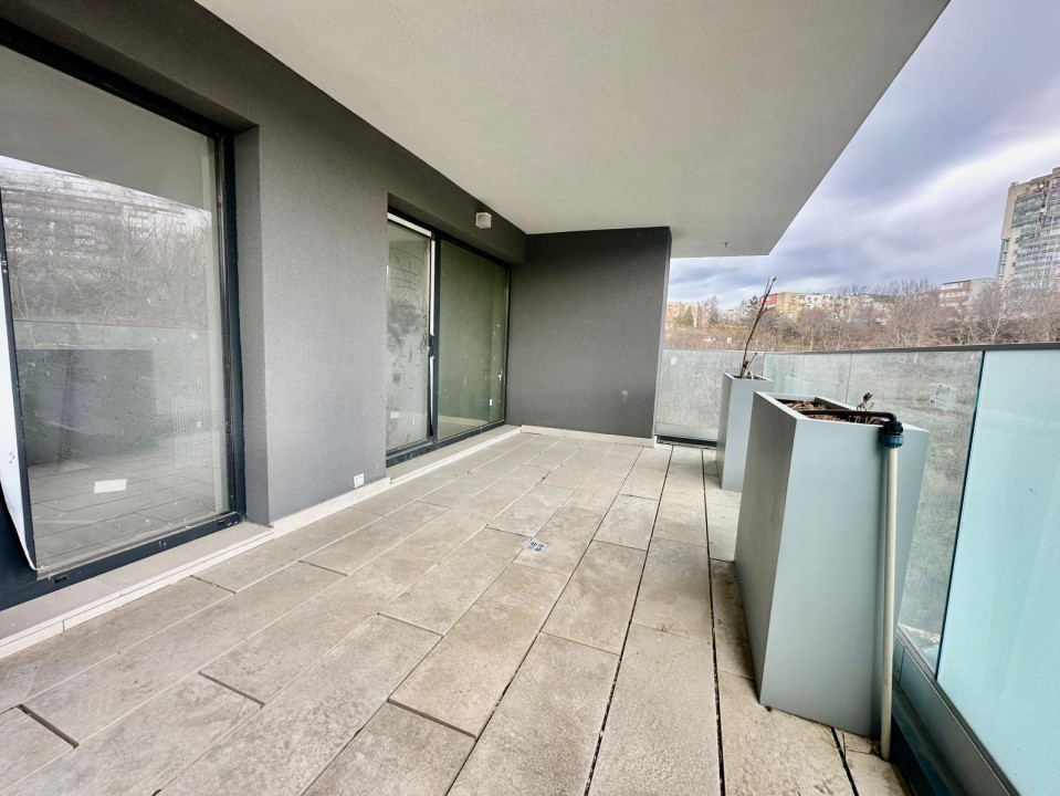 Apartament cu bucatarie separata, compartimentabil in 3 camere, Zorilor