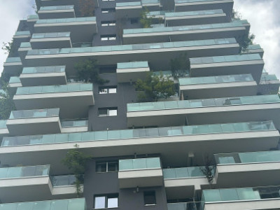 Apartament cu bucatarie separata, compartimentabil in 3 camere, Zorilor