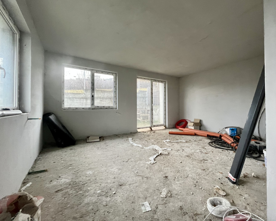 Duplex cu 3 dormitoare și curte proprie în Florești-zona Magnoliei