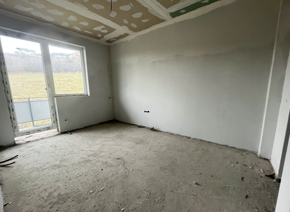 Duplex cu 3 dormitoare și curte proprie în Florești-zona Magnoliei