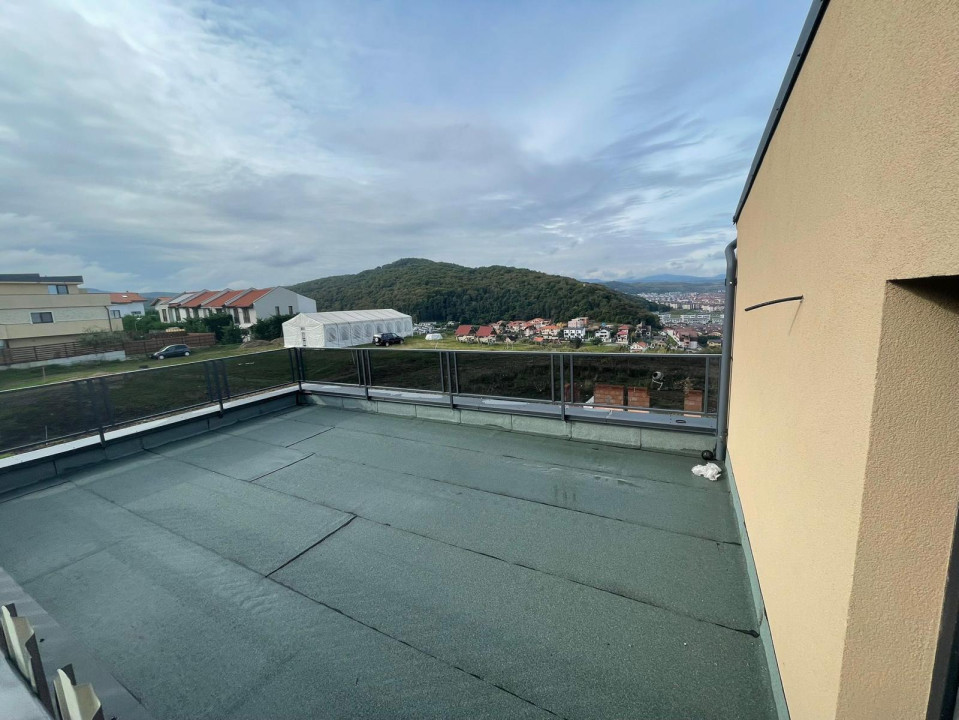 Duplex cu 2 terase și priveliște panoramică asupra Floreștiului-Narciselor