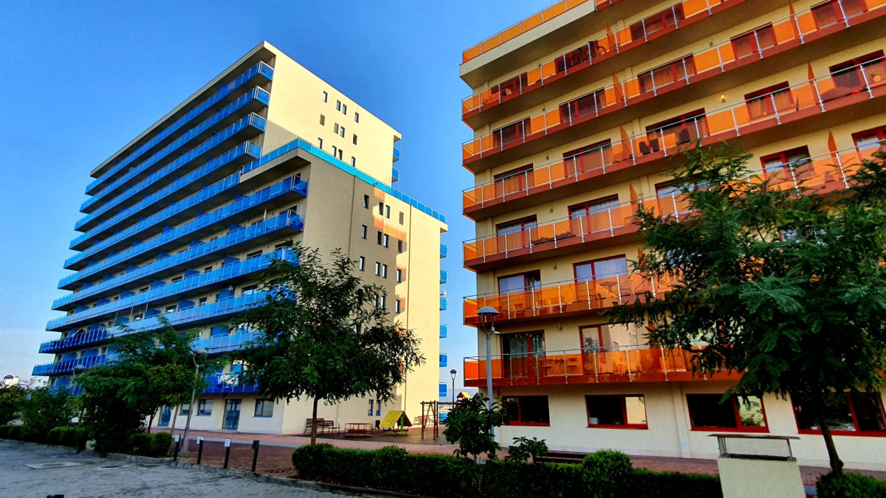 Apartament cu 3 camere, mobilat si utilat modern, în Viva City