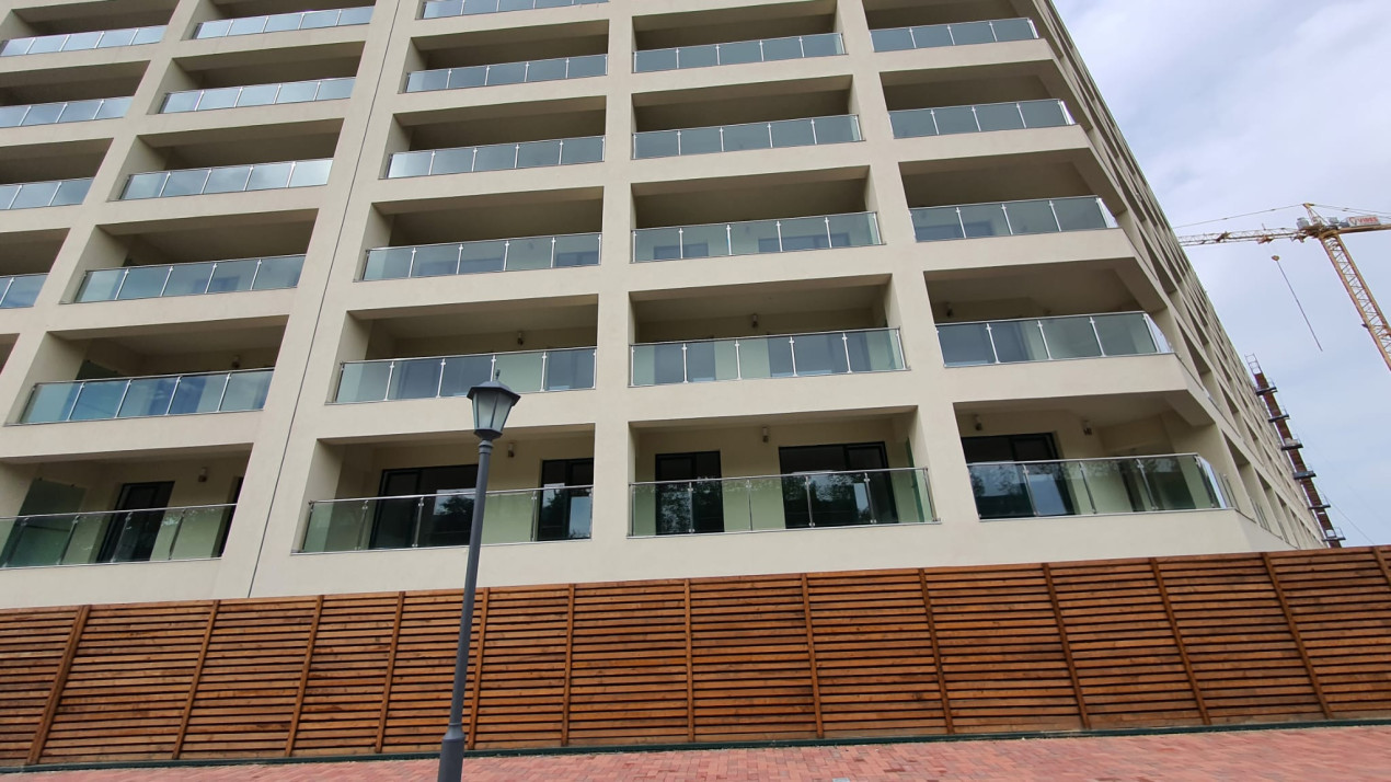 Apartament cu 3 camere, mobilat si utilat modern, în Viva City