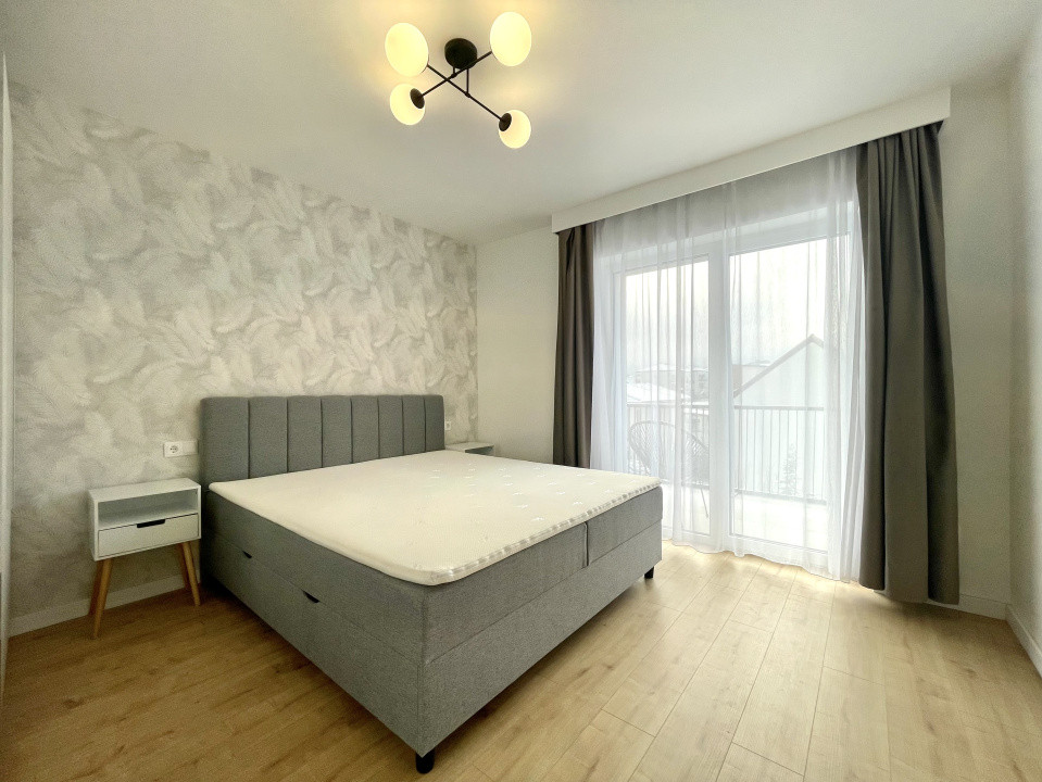 Prima închiriere 3 camere pe Alecu Russo